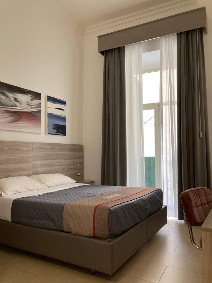 4Stanze Hotel Naples Exterior photo